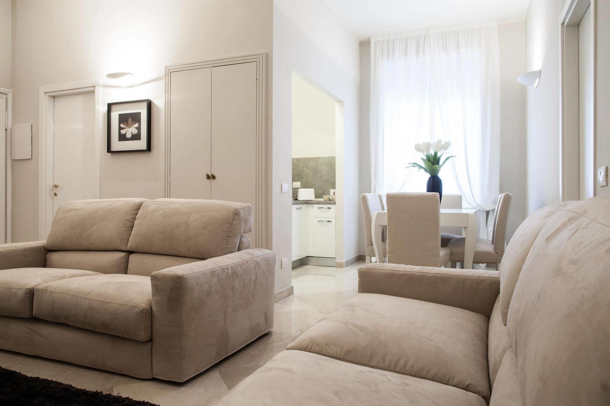 Milan Royal Suites Экстерьер фото